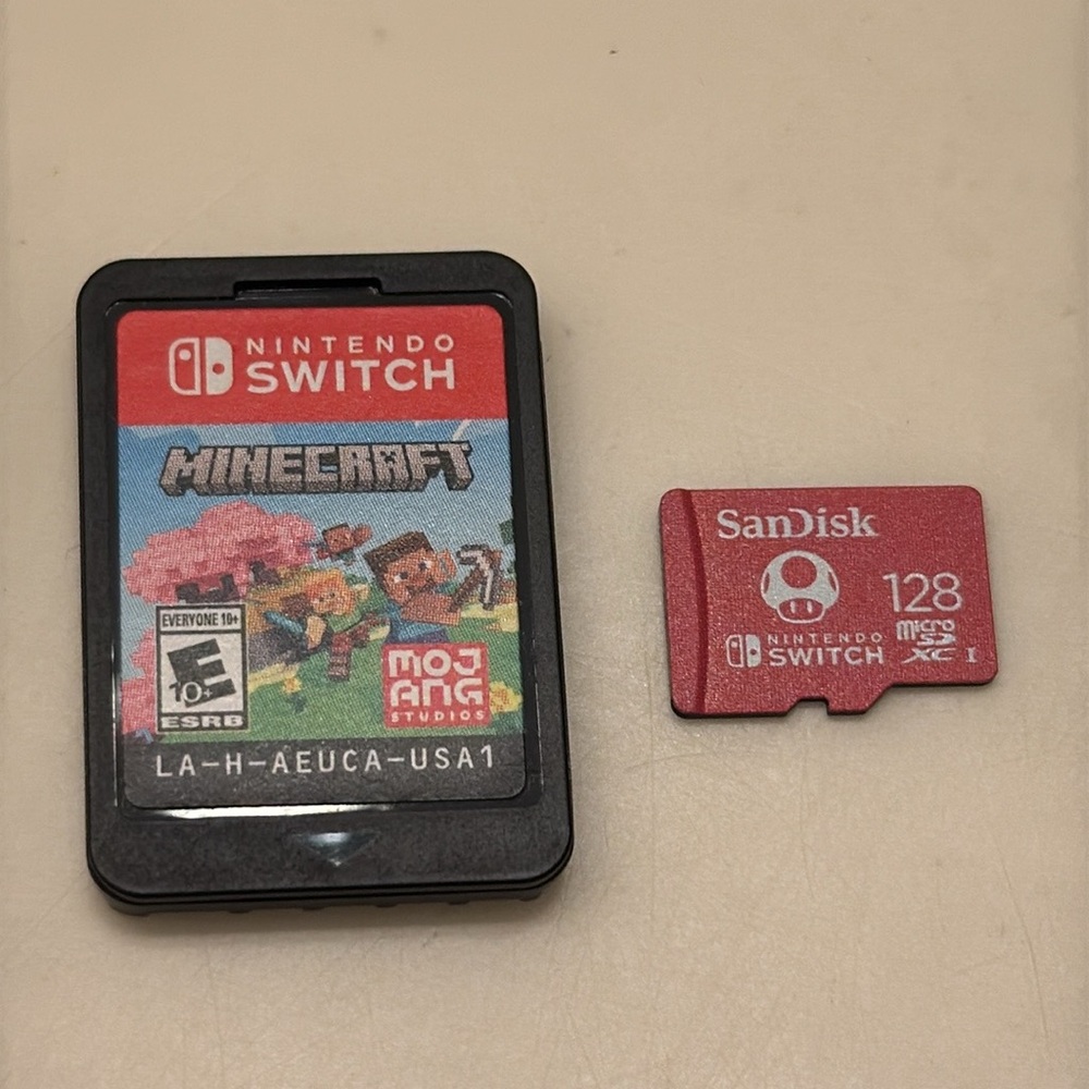 Nintendo Switch Minecraft Sandisk Bundle - Picture 8 of 8